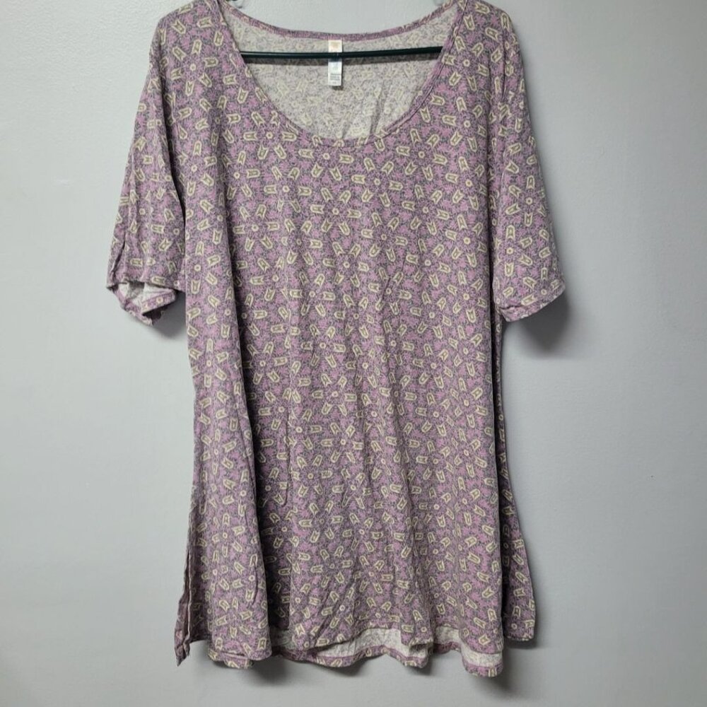 Lularoe Shirt Top Tunic Pink Star Pattern Womens 3XL‎ Plus Casual Comfortable